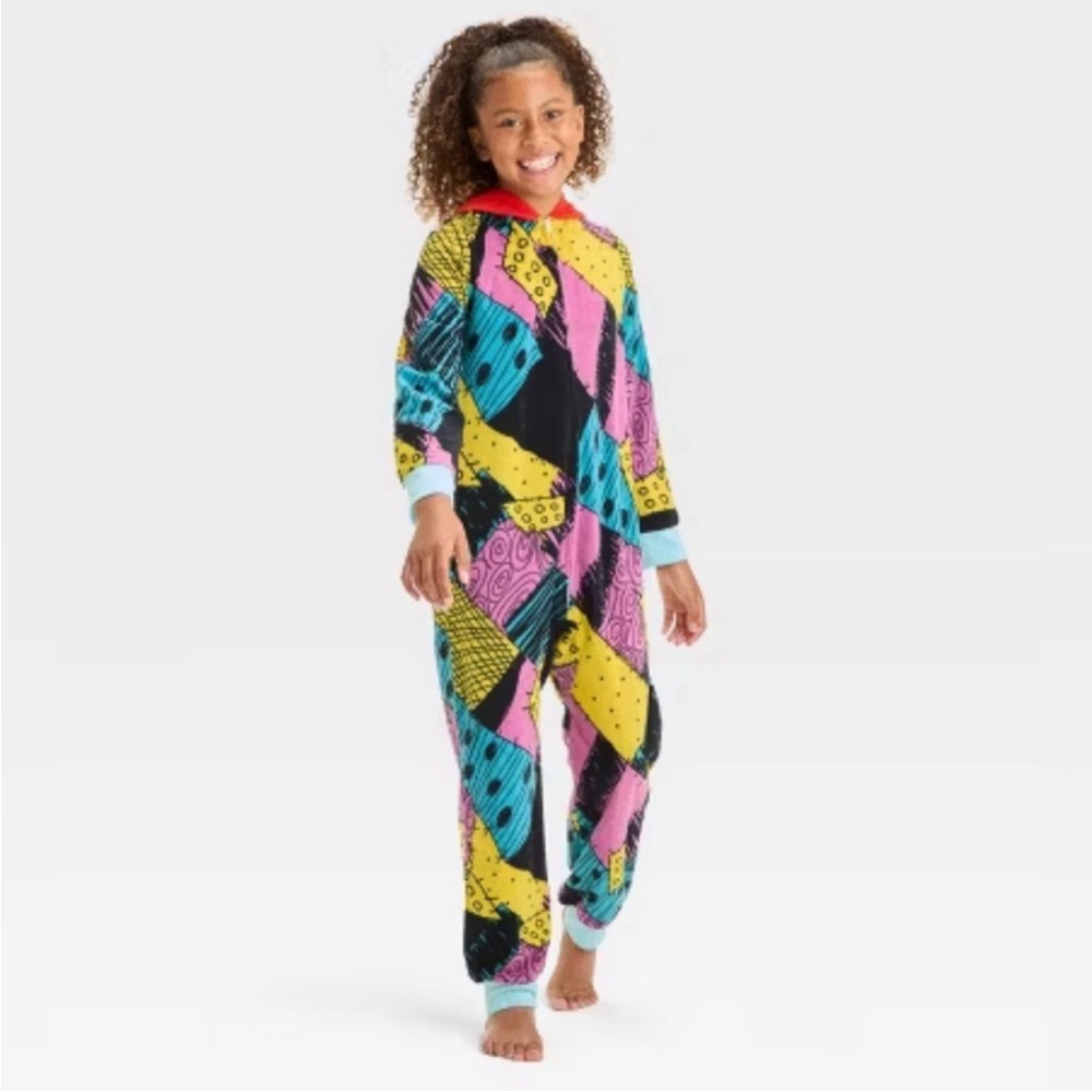 NIGHTMARE BEFORE CHRISTMAS SALLY SLEEPER -  MULTI SIZES (NEW WITH TAGS)